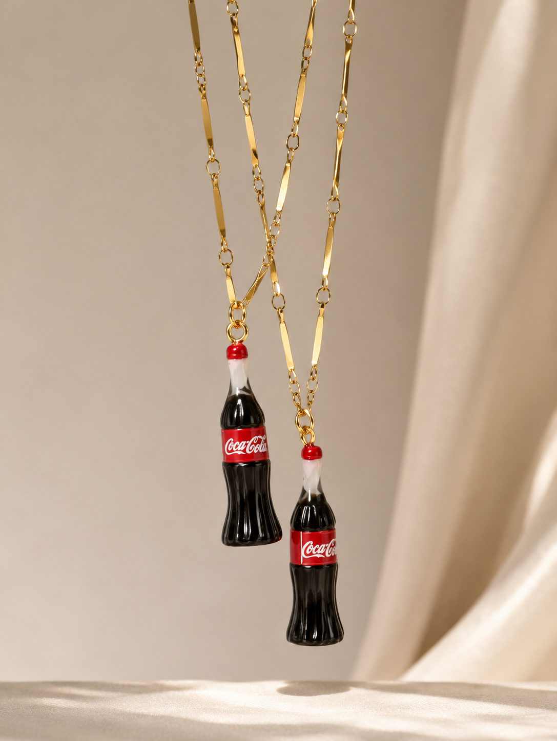 coca~cola necklace