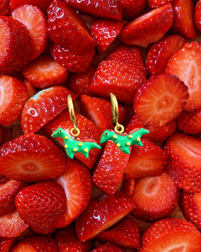 roar earrings